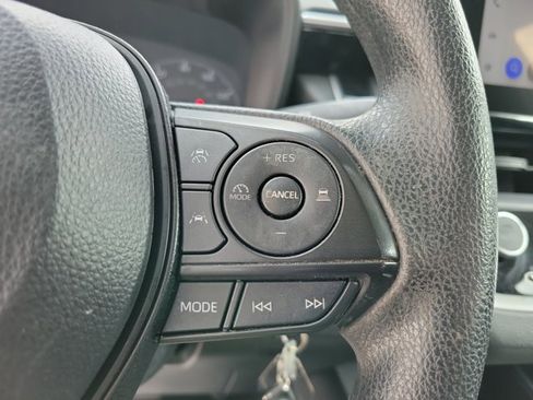 Used 2024 Toyota Corolla LE image 17
