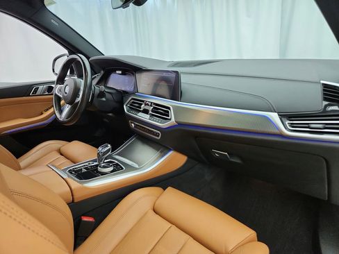 Used 2022 BMW X5 xDrive40i AWD/4WD image 69