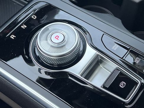 New 2026 Kia Carnival SX FWD image 23