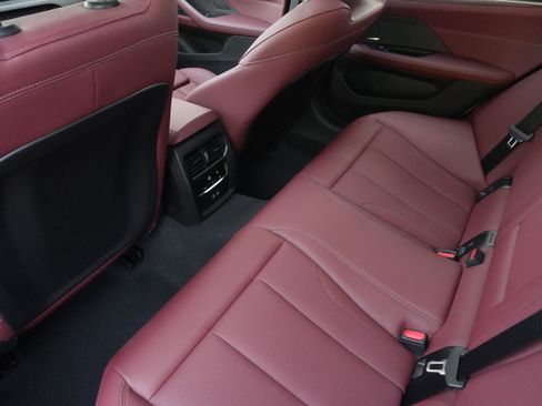 Certified 2025 BMW M440i RWD image 34