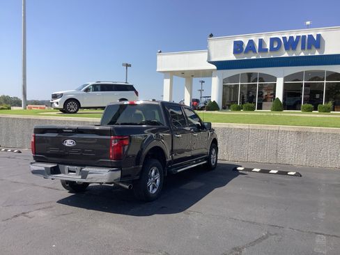 Used 2024 Ford F150 XLT w/ Mobile Office Package image 7