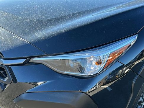 Certified 2024 Subaru Crosstrek 2.0i Premium image 4