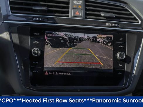 Certified 2024 Volkswagen Tiguan SE R-Line image 8