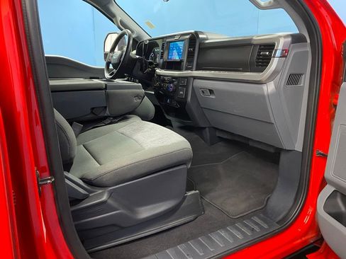 Used 2025 Ford F350 XLT image 47