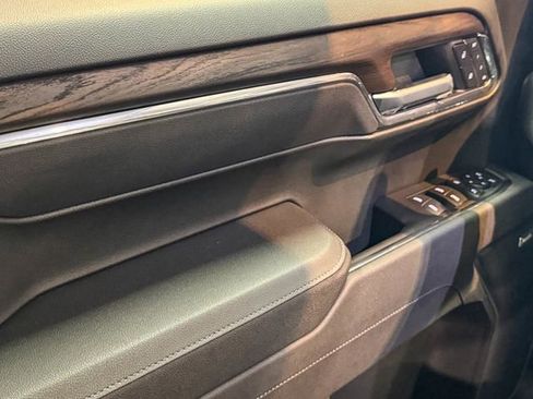 New 2026 GMC Sierra 1500 SLT w/ SLT Premium Plus Package image 35