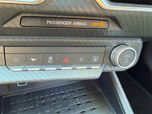 Used 2024 Ford Mustang Premium image 31