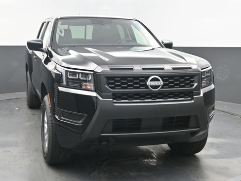 New 2026 Nissan Frontier S image 2