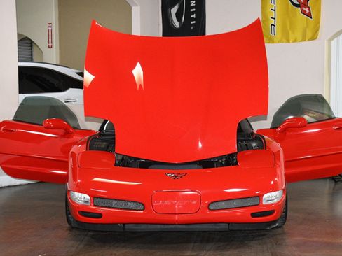 Used 2003 Chevrolet Corvette Z06 w/ Memory Package, 3 Drivers RWD image 87