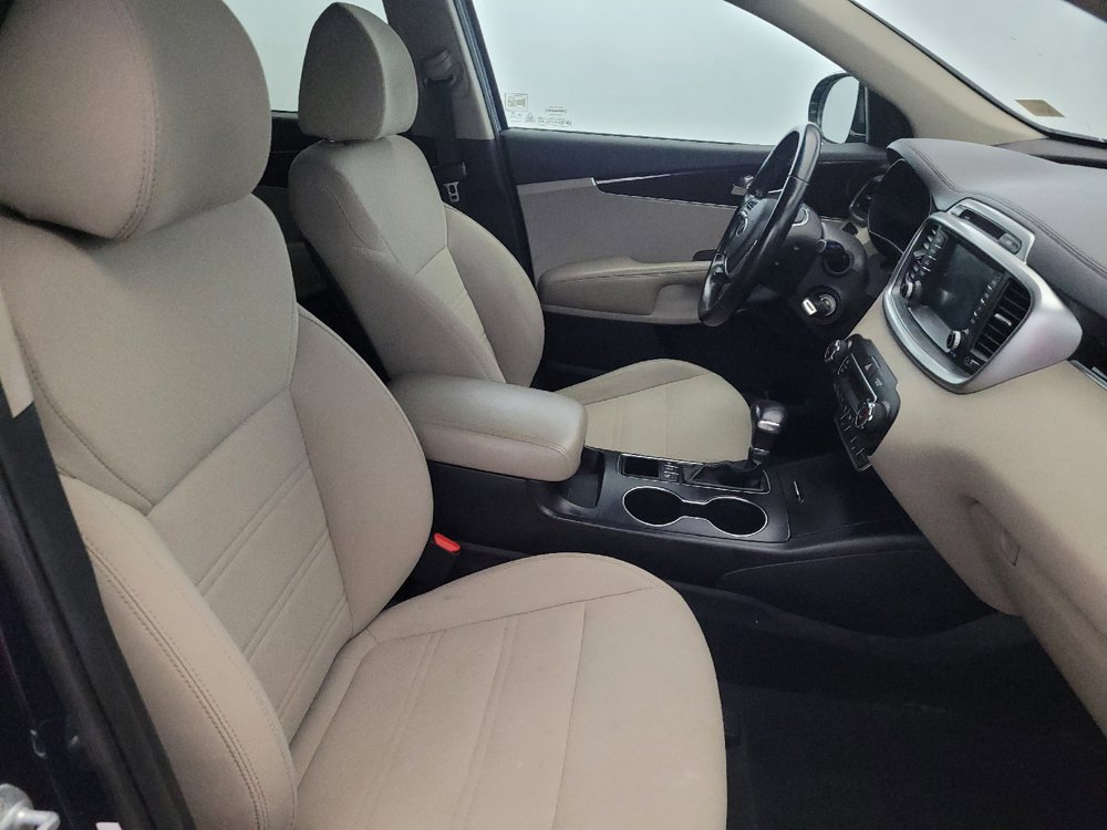 Used 2019 Kia Sorento AWD w/ LX Convenience Package image 21