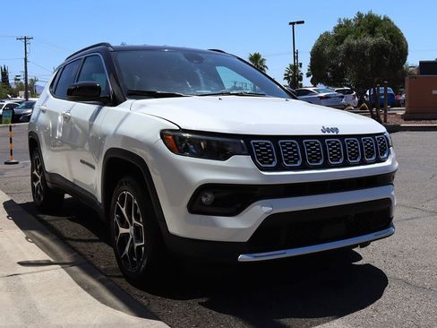 Used 2024 Jeep Compass Limited AWD/4WD image 18