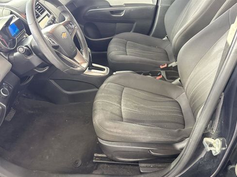 Used 2015 Chevrolet Sonic LT image 12