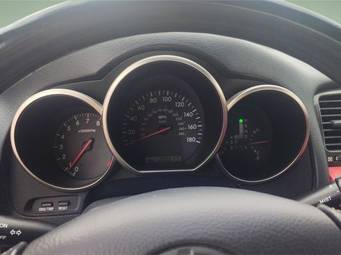 Used 2005 Lexus SC 430 Convertible image 10