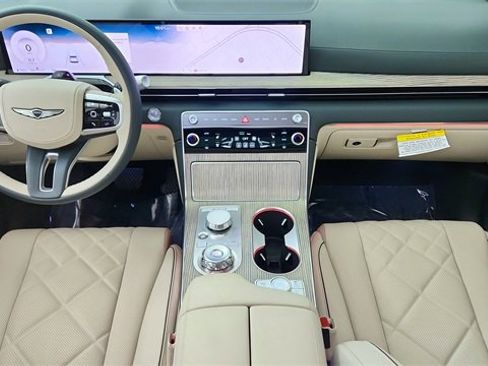Used 2025 Genesis GV80 3.5T Prestige image 21