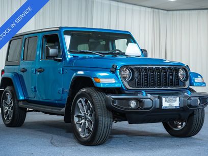 Used 2024 Jeep Wrangler Unlimited w/ Convenience Group