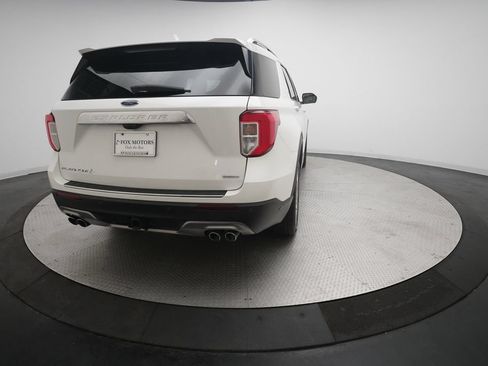 Used 2020 Ford Explorer Platinum w/ Premium Technology Package AWD/4WD image 13