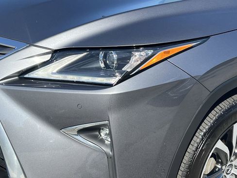 Used 2019 Lexus RX 350L w/ Premium Package image 33