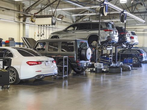 New 2026 Mercedes-Benz E 450 4MATIC All-Terrain Wagon image 40