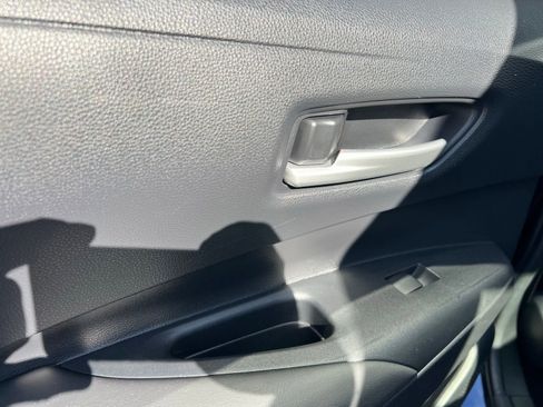 Used 2020 Toyota Corolla XSE image 42