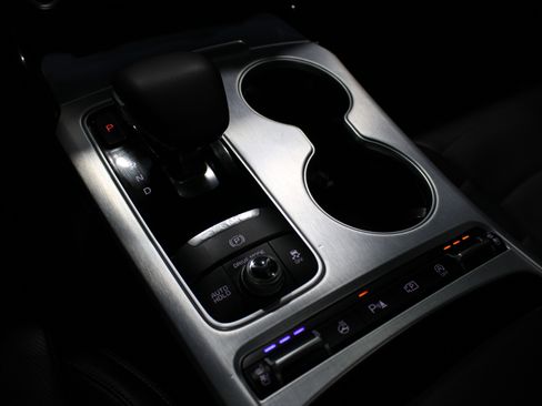 Used 2022 Kia Stinger GT2 image 19