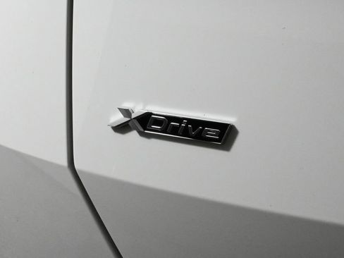 Used 2025 BMW X3 xDrive30i w/ Convenience Package image 41