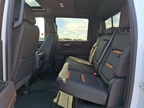 New 2026 GMC Sierra 2500 AT4 w/ AT4 Premium Plus Package AWD/4WD image 6