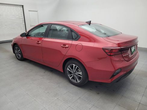 Used 2024 Kia Forte LXS w/ LXS Technology Package FWD image 3