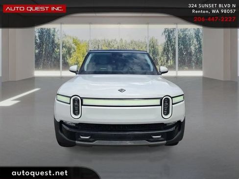 Used 2024 Rivian R1S Adventure Quad AWD/4WD image 2