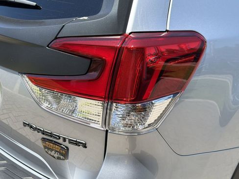 Certified 2025 Subaru Forester Wilderness w/ Wilderness Package AWD/4WD image 10
