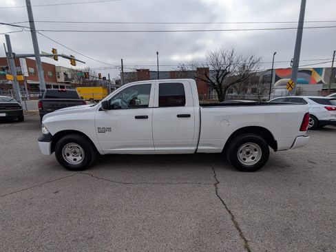 Used 2019 RAM 1500 Tradesman RWD image 9