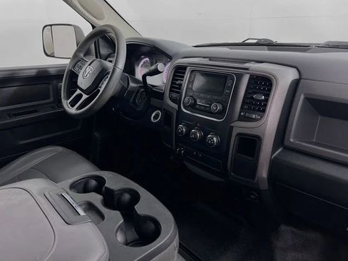 Used 2018 RAM 2500 Tradesman RWD image 27