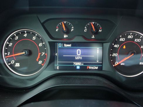 Used 2019 Chevrolet Camaro LT w/ Technology Package image 19