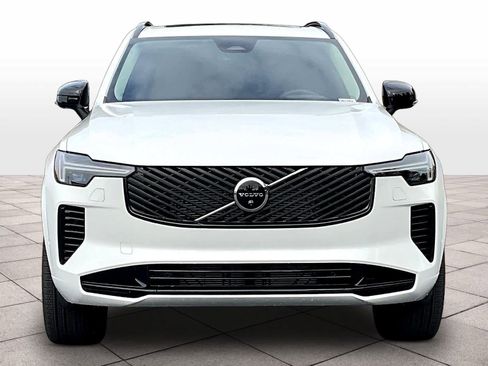 New 2026 Volvo XC90 B6 Ultra w/ Protection Package image 5