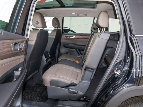 New 2026 Volkswagen Atlas SEL AWD/4WD image 15