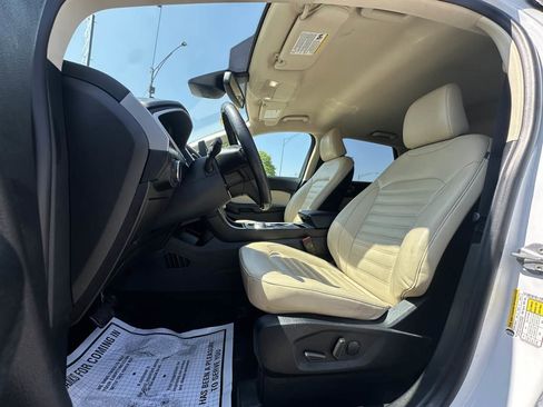 Used 2021 Ford Edge SEL w/ Cargo Accessory Package AWD/4WD image 11