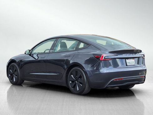 Used 2024 Tesla Model 3 Standard Range RWD image 6
