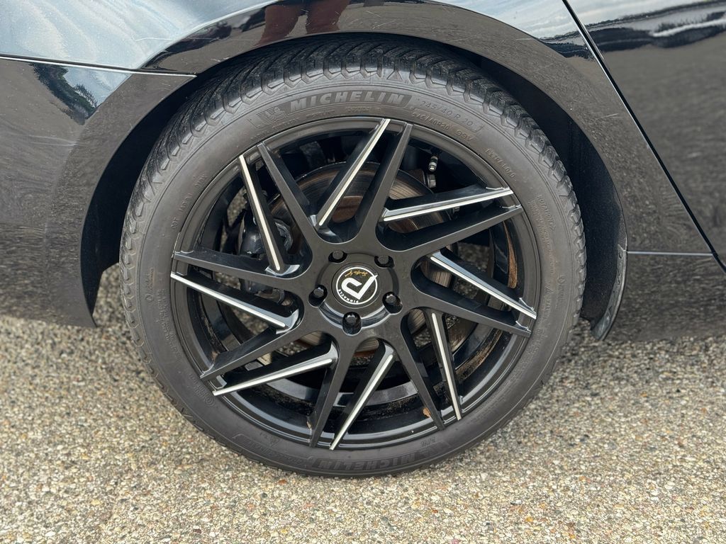 Used 2013 Cadillac XTS Platinum w/ Driver Assist Package AWD/4WD image 23