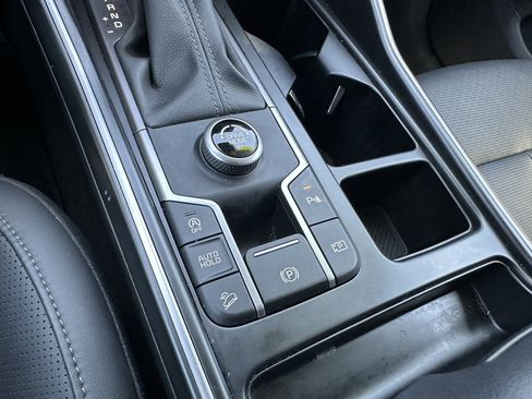 Used 2025 Kia Sorento S w/ Panoramic Sunroof Package FWD image 34