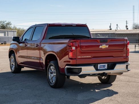 Used 2024 Chevrolet Silverado 1500 LT image 5