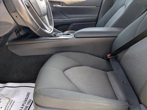 Used 2024 Toyota Camry LE image 15