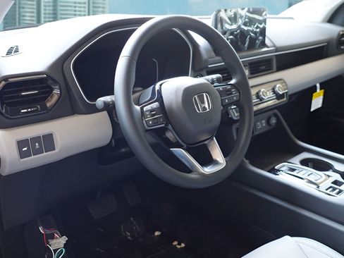 New 2025 Honda Pilot EX-L image 21