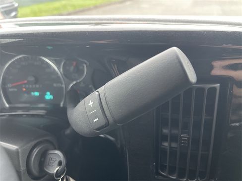 Used 2024 Chevrolet Express 2500 Extended w/ Driver Convenience Package image 15