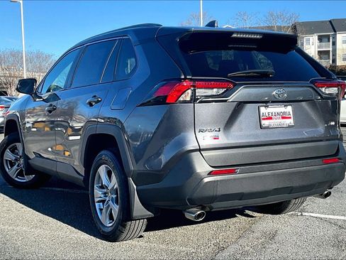 Used 2025 Toyota RAV4 XLE image 11
