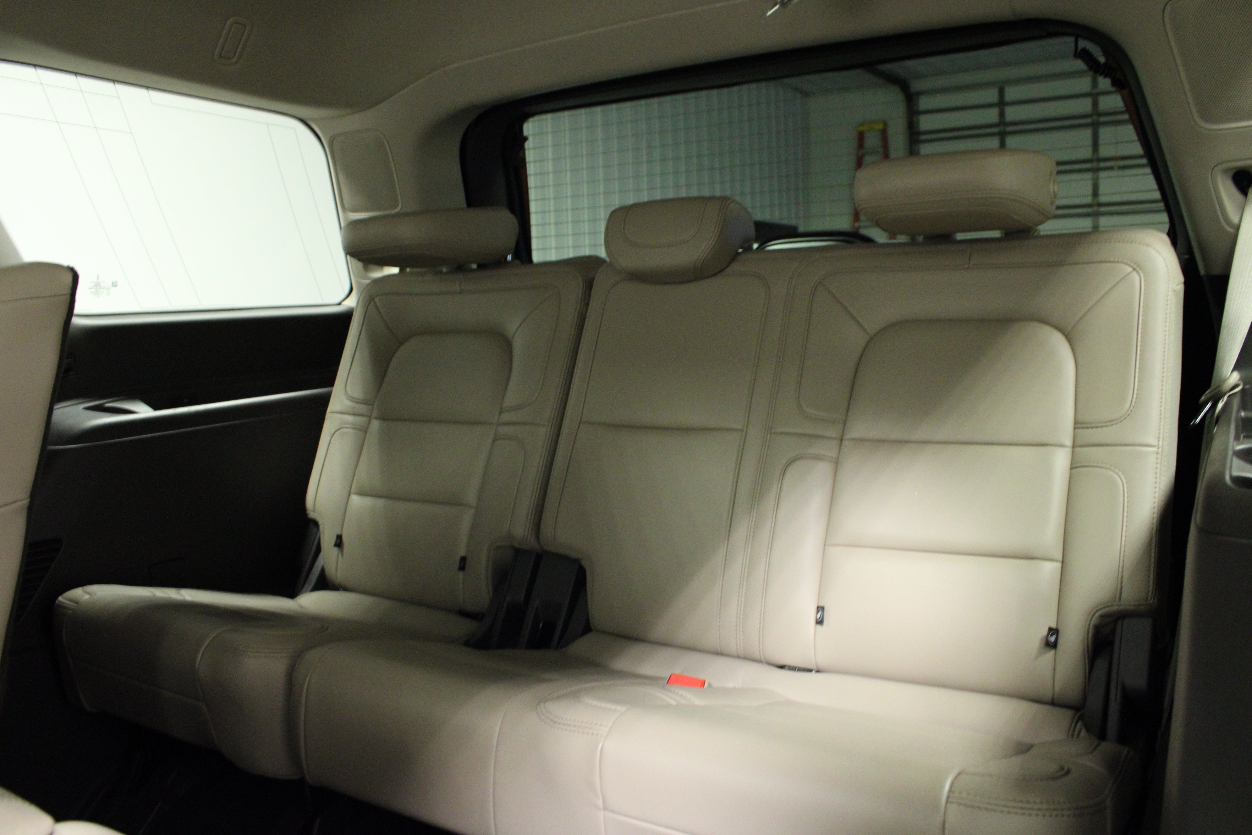 Used 2024 Lincoln Navigator Reserve AWD/4WD image 14