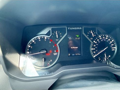Used 2023 Toyota Tundra Limited AWD/4WD image 12