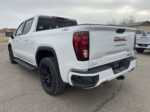 Used 2025 GMC Sierra 1500 Elevation w/ Preferred Package AWD/4WD image 23