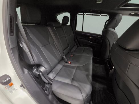 New 2026 Lexus LX 700h Overtrail AWD/4WD image 22