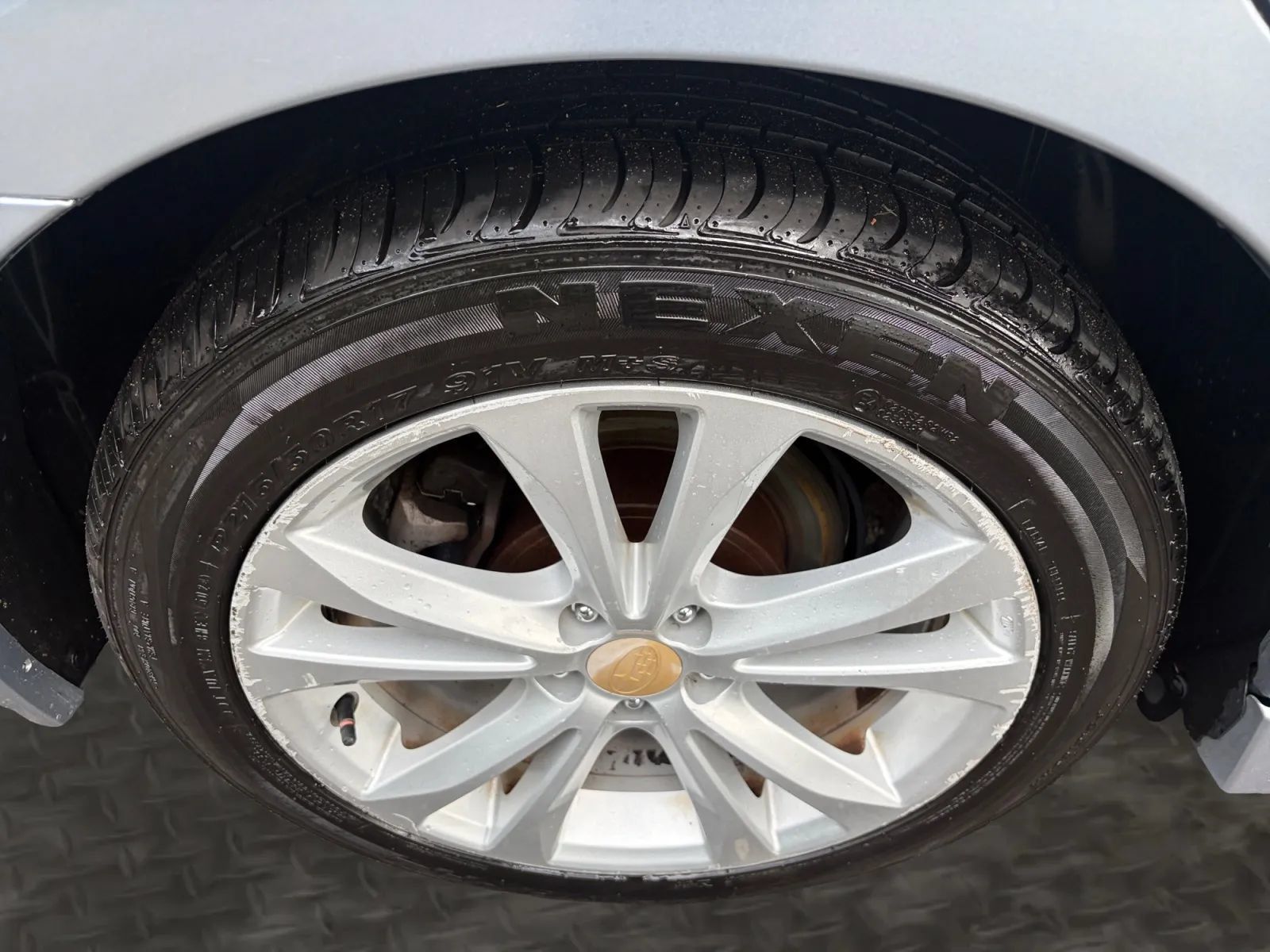 Used 2014 Subaru Legacy 2.5i Premium AWD/4WD image 39
