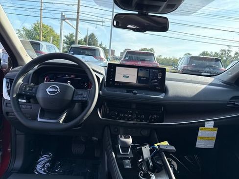 New 2026 Nissan Rogue Platinum w/ Platinum Premium Package AWD/4WD image 15