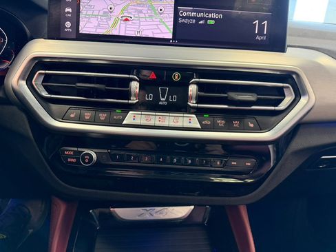 Used 2023 BMW X4 xDrive30i w/ M Sport Package AWD/4WD image 54