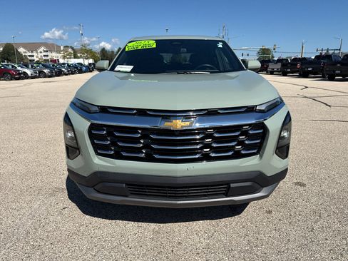Used 2025 Chevrolet Equinox LT AWD/4WD image 7
